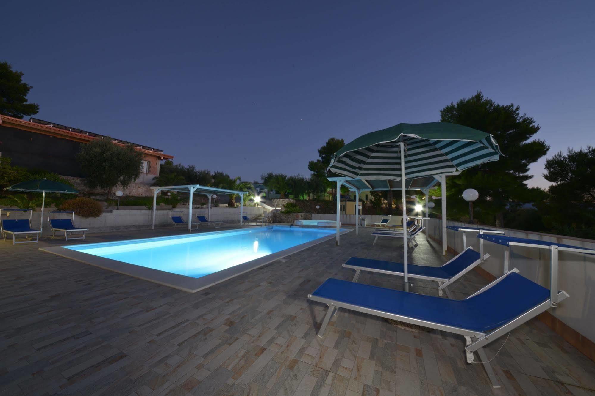 B&B Villa Nicoletta Peschici Exteriör bild