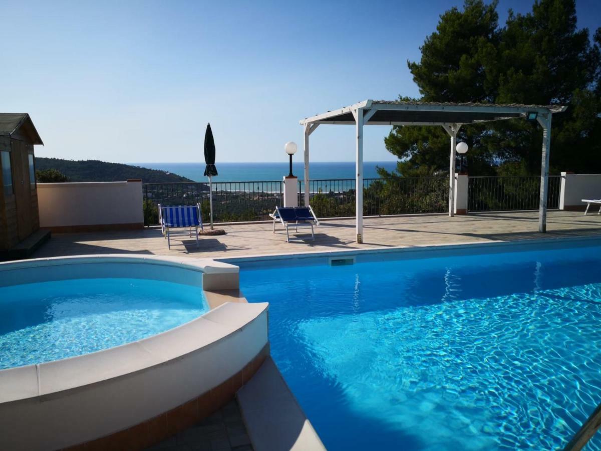 B&B Villa Nicoletta Peschici Exteriör bild